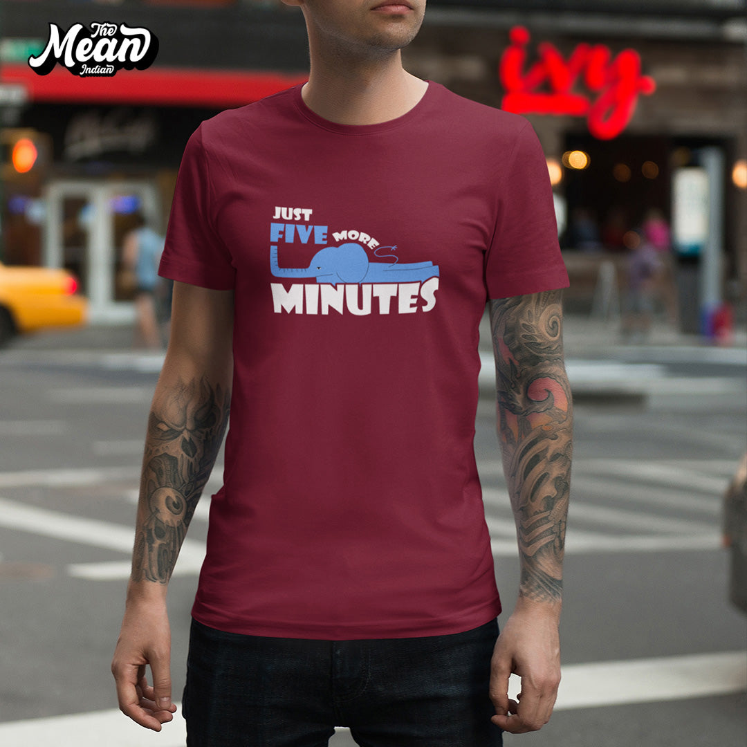Just Five More Minutes - Men's T-shirt The Mean Indian Store