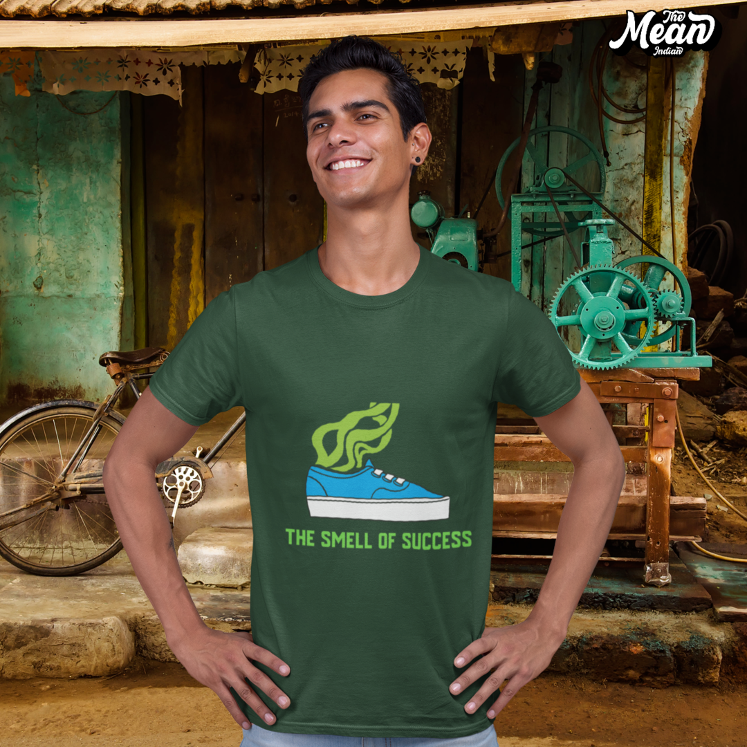 The Smell Of Success - Men's T-shirt The Mean Indian Store