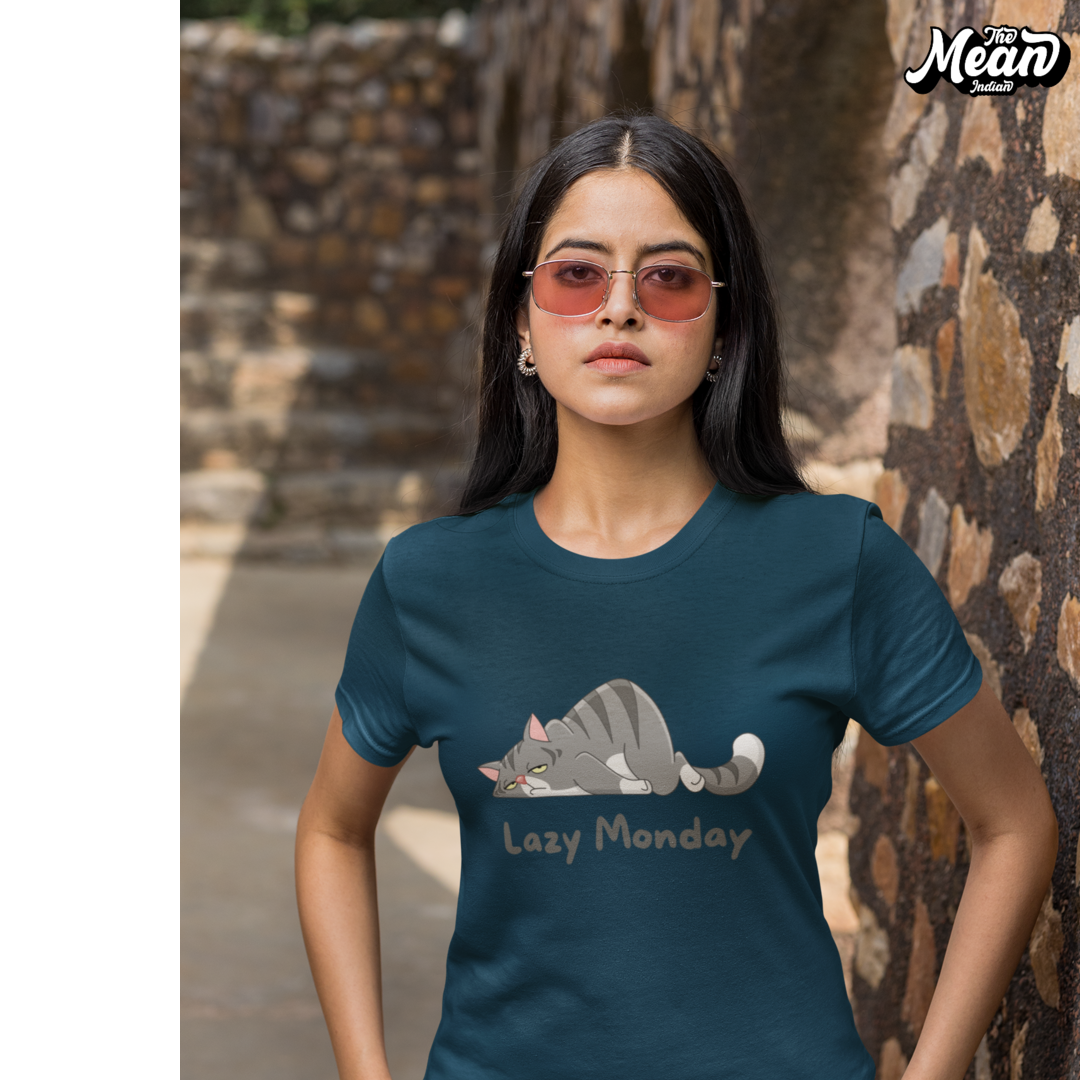 Lazy Monday - Boring Women's T-shirt The Mean Indian Store