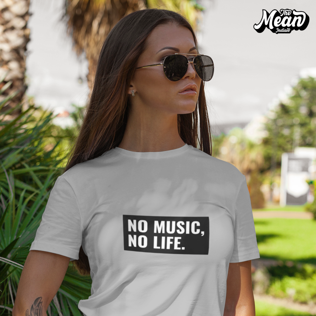 No Music, No Life - Boring Women's T-shirt The Mean Indian Store
