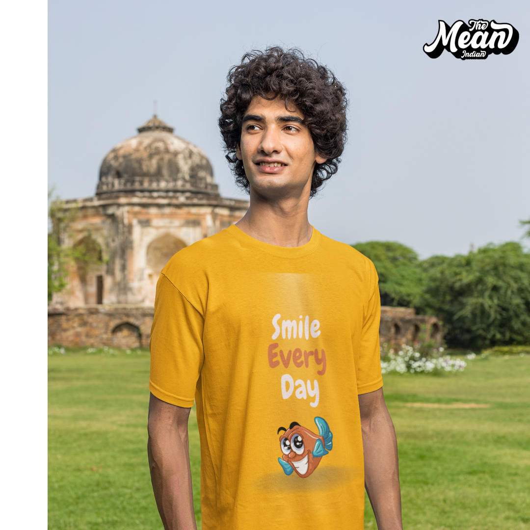 Smile Every Day - Boring Men's T-shirt The Mean Indian Store